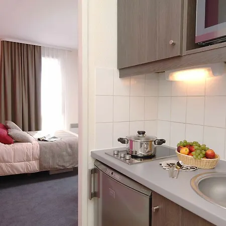 Adagio Access Rodesse Aparthotel 2*