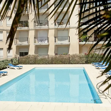 Aparthotel Adagio Access Rodesse