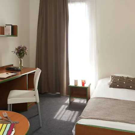 Aparthotel Adagio Access Rodesse 2*