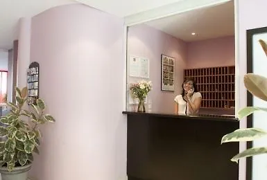 Adagio Access Rodesse 2*